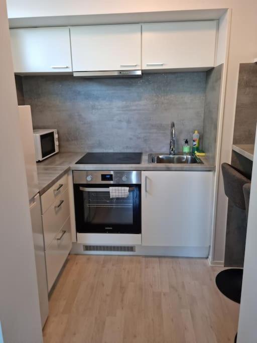 Apartment Near Center / Free P Alesund Exterior photo